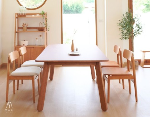 โต๊ะทานข้าวไม้ยางพาราแท้ 6 ที่นั่ง MAAI DESIGN  รุ่น DEZATO TABLE L สีโอ๊ค